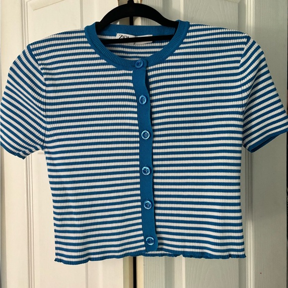 Zara Blue and White Striped Button Up - Picture 2 of 5